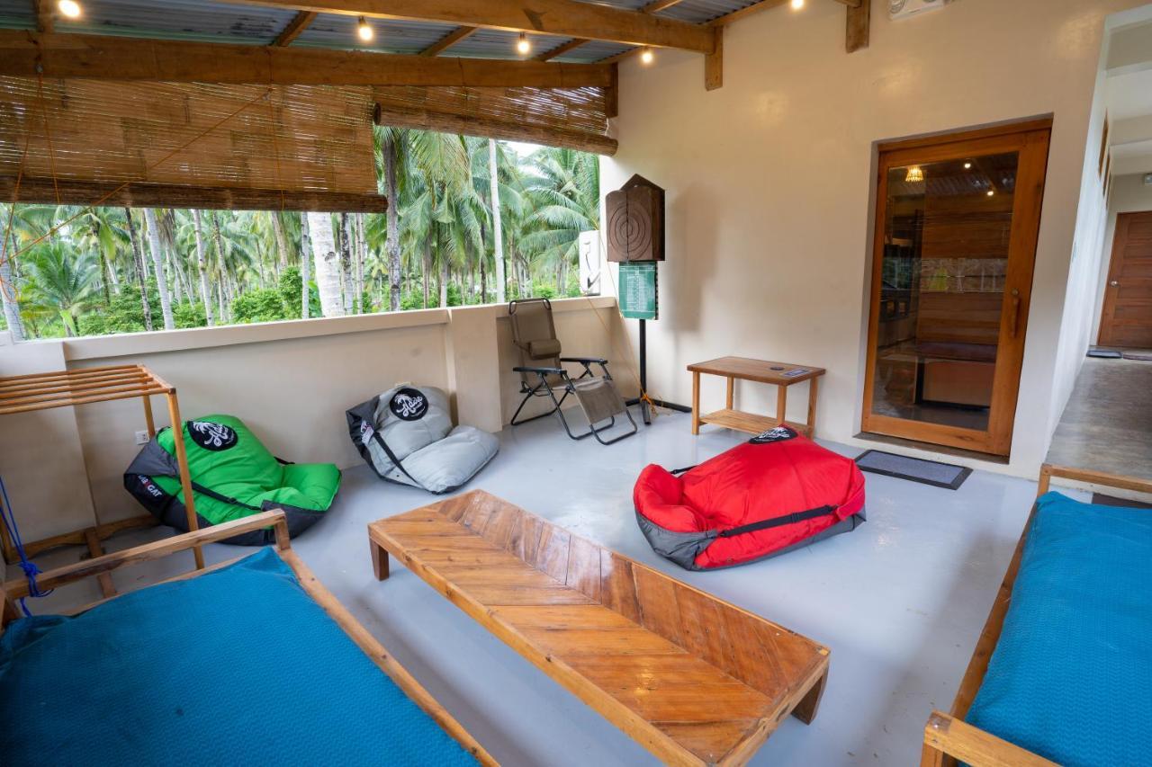 Haole Surf Hostel Хенерал Луна Екстериор снимка